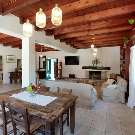 Casa Rossa *